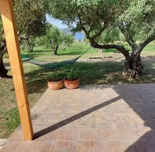 Hébergement de vacances Robinson House Sea & Olives *